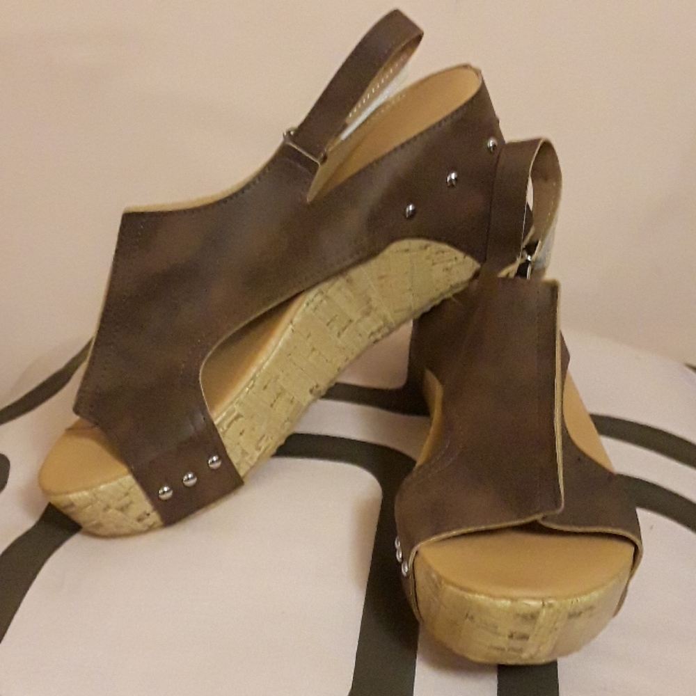 Athletifit Women Wedge Cut-out Sandal Faux Leather